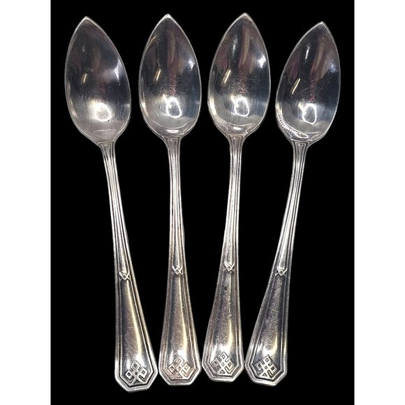 Set of 4 Vintage Antique 1835 R. Wallace A1 Silver Plate Pointed Fruit Spoons VG - Picture 1 of 8